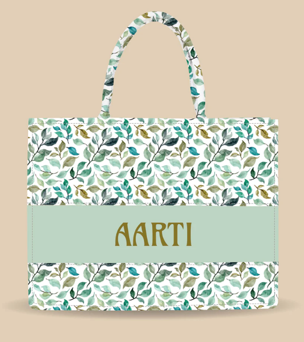 Unique and Stylish: Women's Personalized Tote Bags